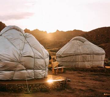 Фотографии Хостелы Mars Canyon Yurt Camp ( Kyzyl Bulak) г. Tong (Киргизия) №4 Фото Хостелы Mars Canyon Yurt Camp ( Kyzyl Bulak) г. Tong 4