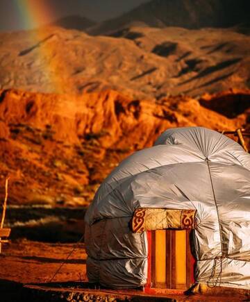 Фотографии Хостелы Mars Canyon Yurt Camp ( Kyzyl Bulak) г. Tong (Киргизия) №2 Фото Хостелы Mars Canyon Yurt Camp ( Kyzyl Bulak) г. Tong 2